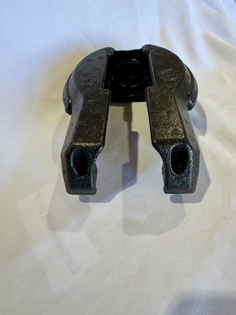 J100 Motor base housing