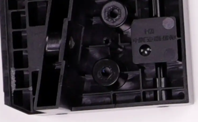 Battery Supporting Piece (Right)(T40)