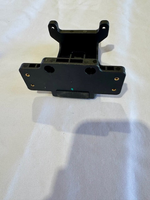 J100 Battery guide assembly