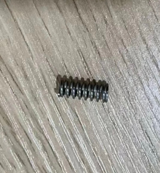 J100 Secondary locking spring