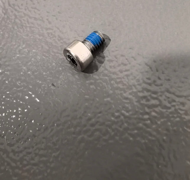 M4 hexagon socket screw 6m
