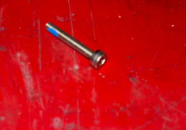 M2 Shoulder bolt