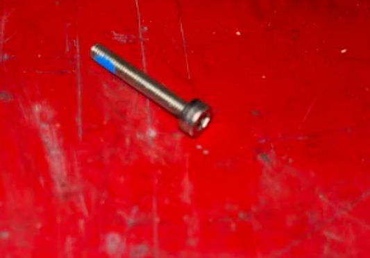 M2 Shoulder bolt