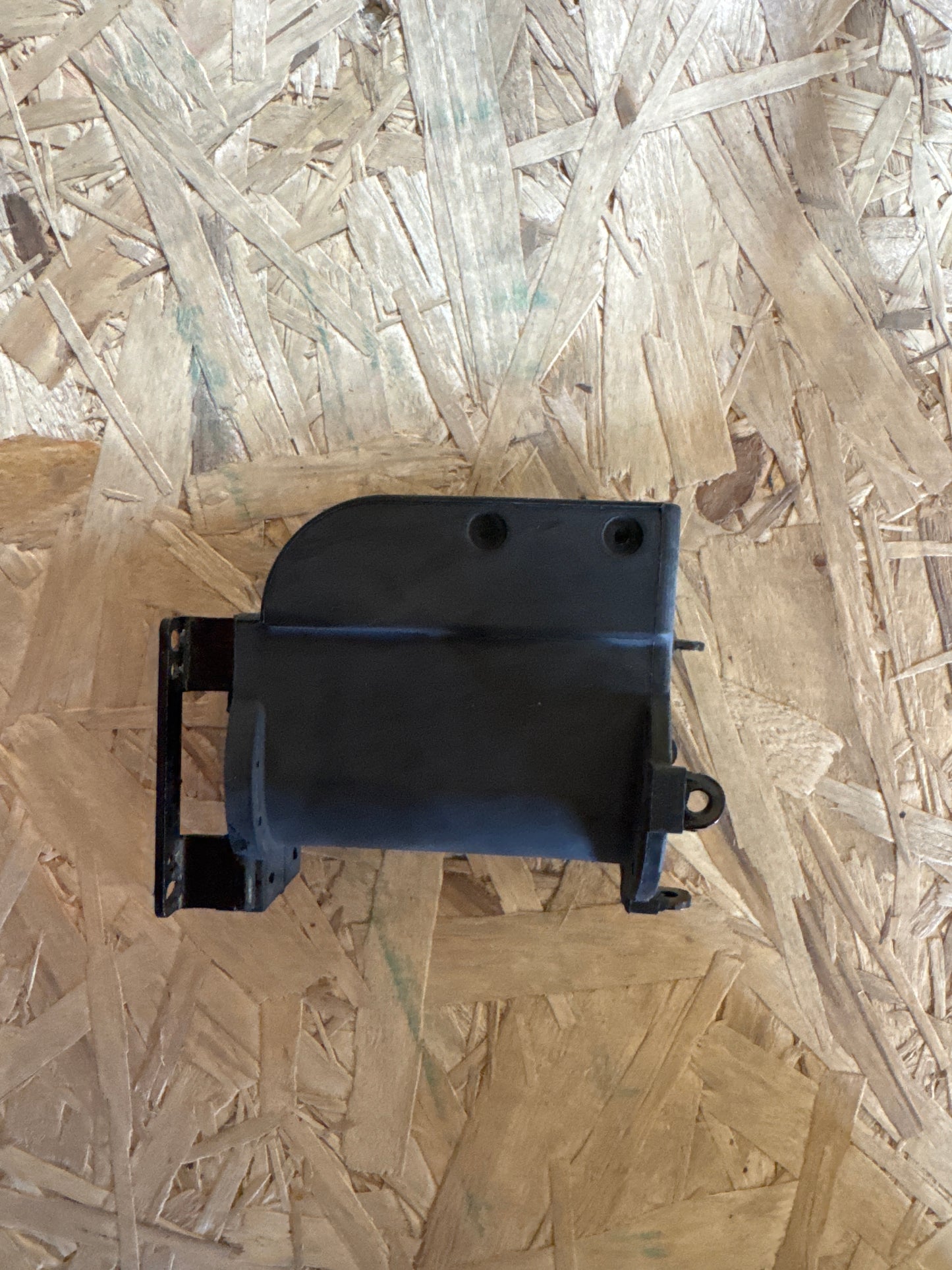 J100 soft nozzle bracket