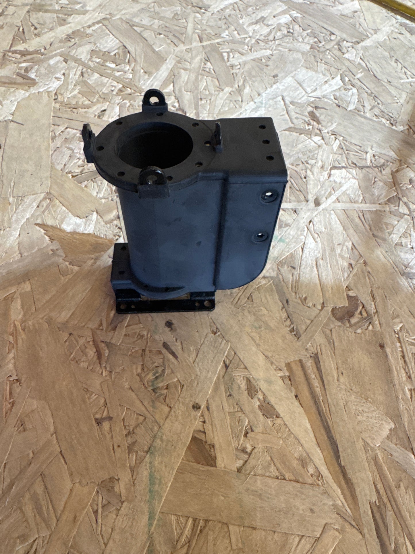 J100 soft nozzle bracket